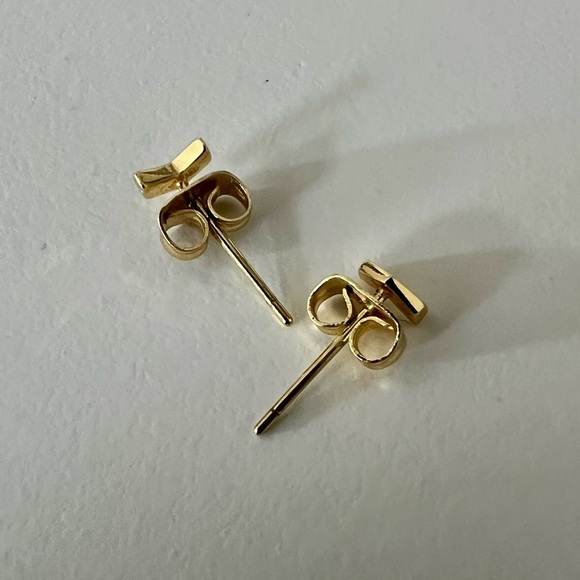 Gorjana Venice Chevron Stud Earrings - Picture 6 of 9